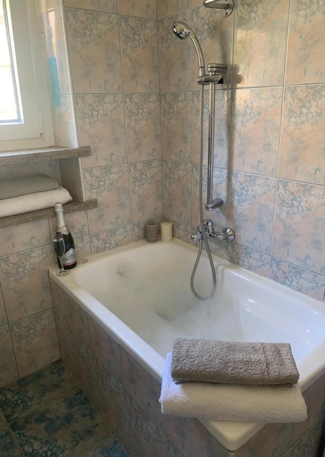 Apartmaji Amitis Порторож Экстерьер фото