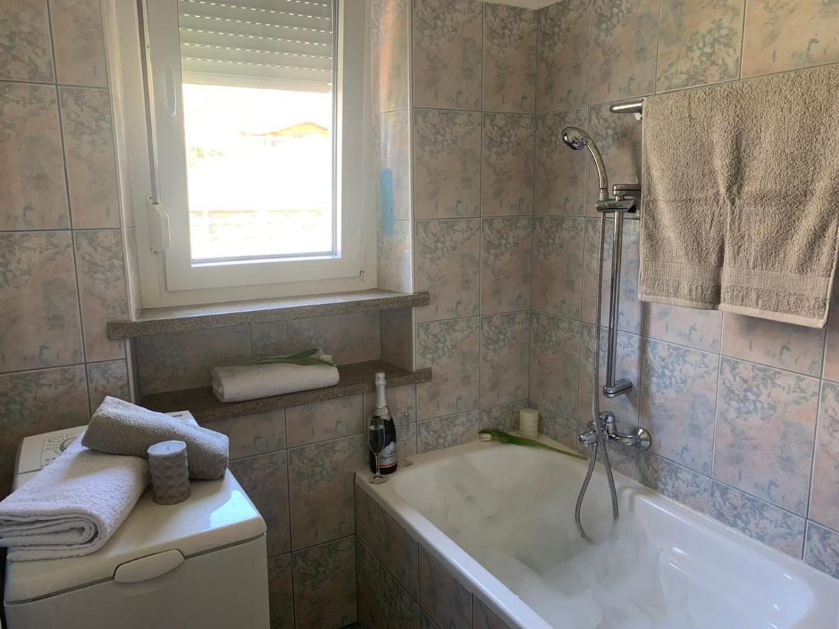 Apartmaji Amitis Порторож Экстерьер фото